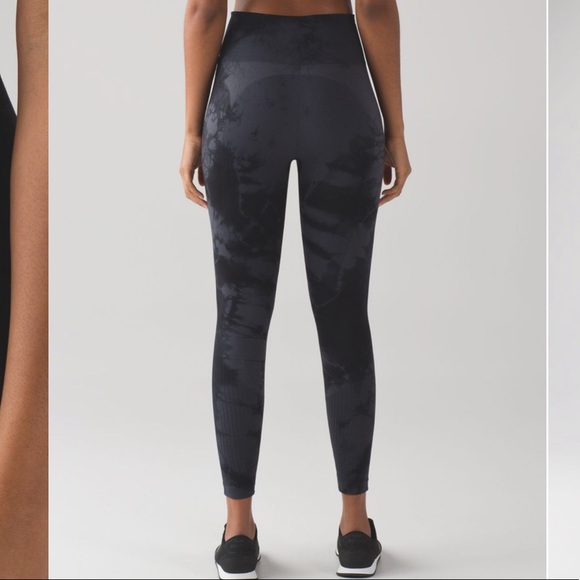 ISO! Seamless tie dye lululemon leggings. - Picture 4 of 5